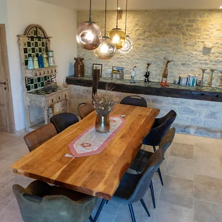 بيت للعطل Grange Avec Vue, Proche De Sarlat, Calme Et Depaysement Au Coeur Du Lot