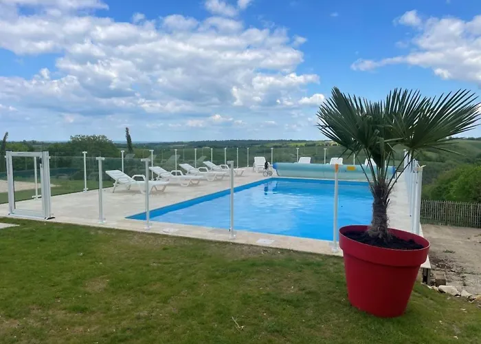 Grange Avec Vue, Proche De Sarlat, Calme Et Depaysement Au Coeur Du Lot