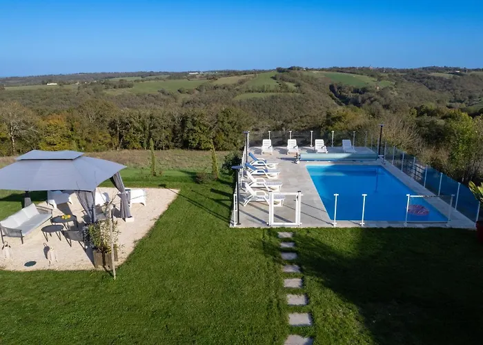 Grange Avec Vue, Proche De Sarlat, Calme Et Depaysement Au Coeur Du Lot Beaumat