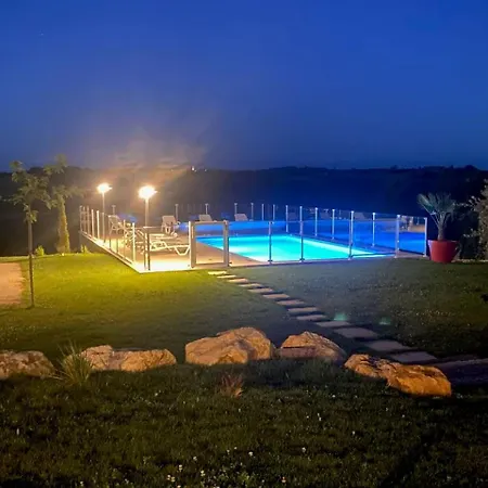 Grange Avec Vue, Proche De Sarlat, Calme Et Depaysement Au Coeur Du Lot