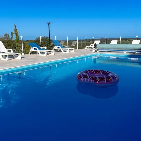 Grange Avec Vue, Proche De Sarlat, Calme Et Depaysement Au Coeur Du Lot