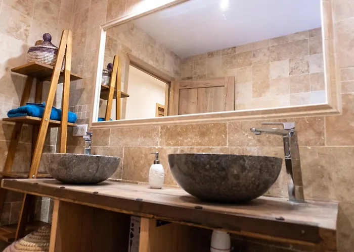 Semesterbostad Grange Avec Vue, Proche De Sarlat, Calme Et Depaysement Au Coeur Du Lot *